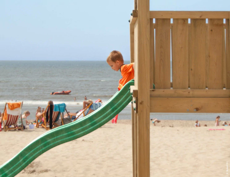Certified Climbing Frame with Swing • Hy-land P5s Certified Climbing Frame with Swing • Hy-land P5s