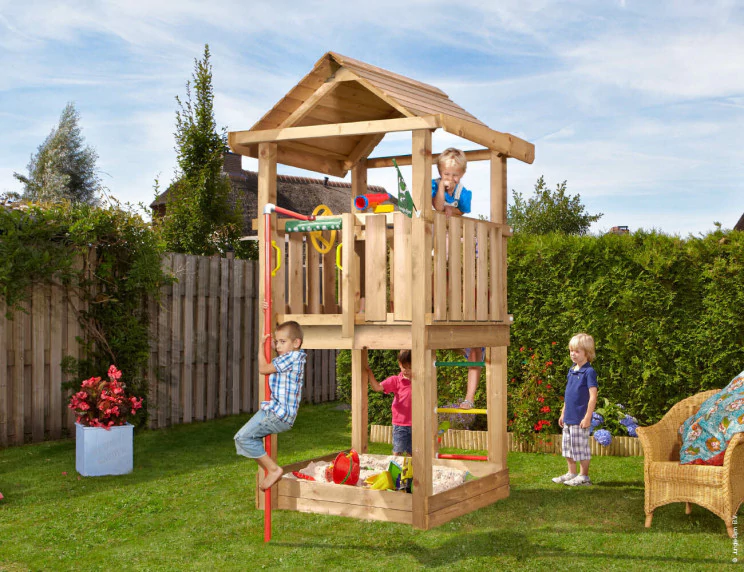 Jungle House | Wooden climbing frame with fireman's pole Jungle House | Wooden climbing frame with fireman's pole
