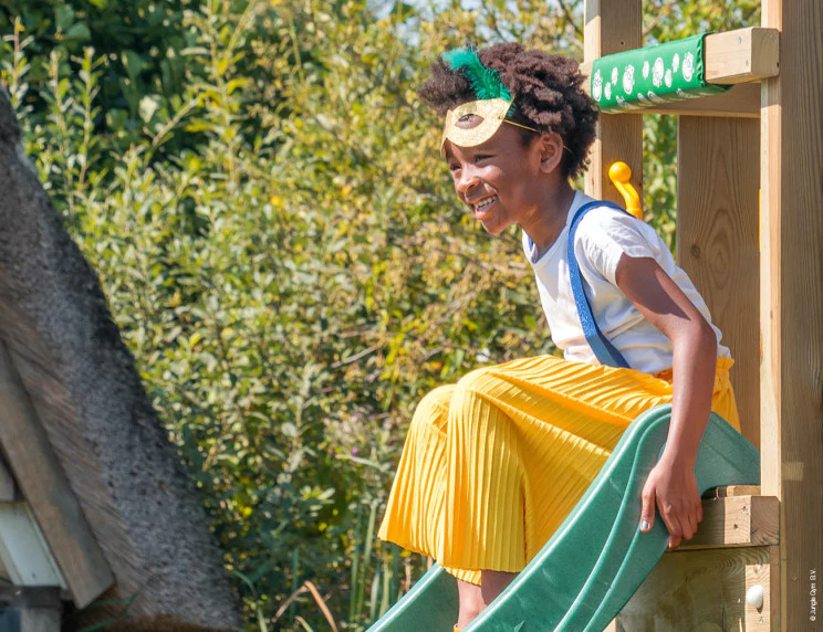 Jungle Resort | Tower playhouse with swing Jungle Resort | Tower playhouse with swing